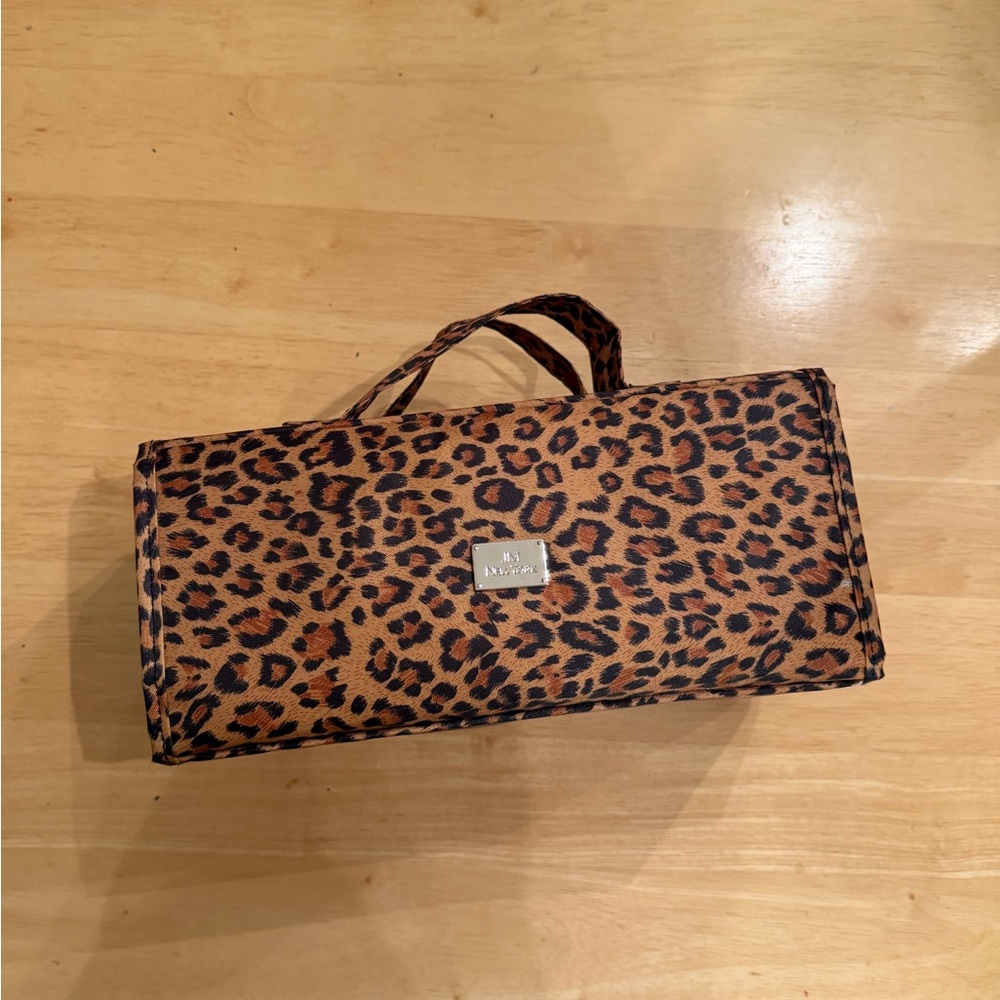 Leopard Print Cosmetic Organizer
